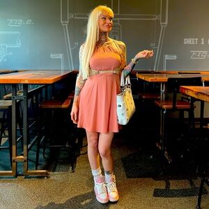 Meet your Posher, Bambi